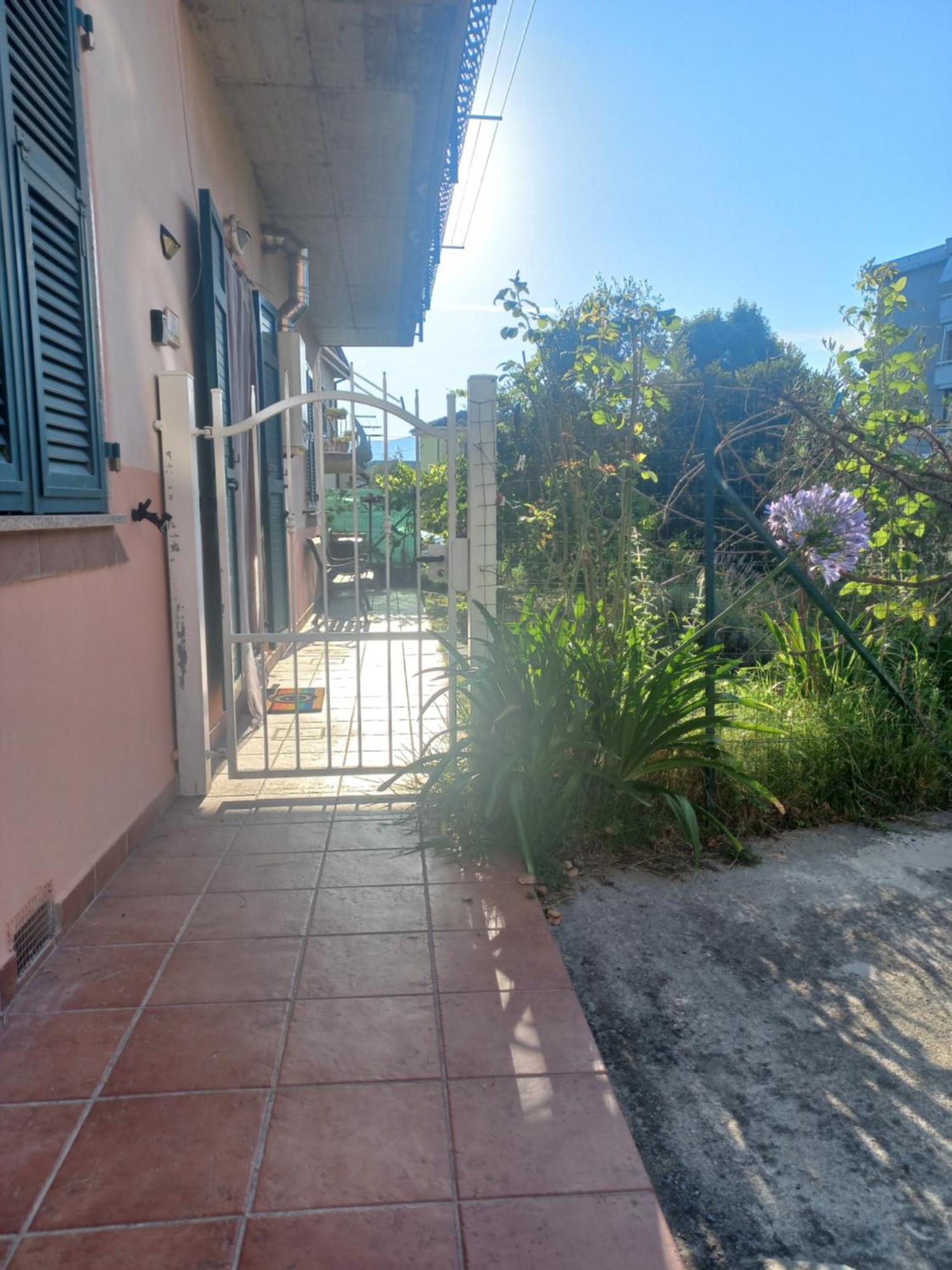 Вилла La Casa Di Ulivi Piano di Follo Экстерьер фото